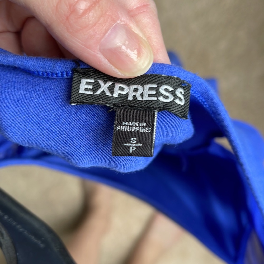 Express • top - Picture 4 of 5
